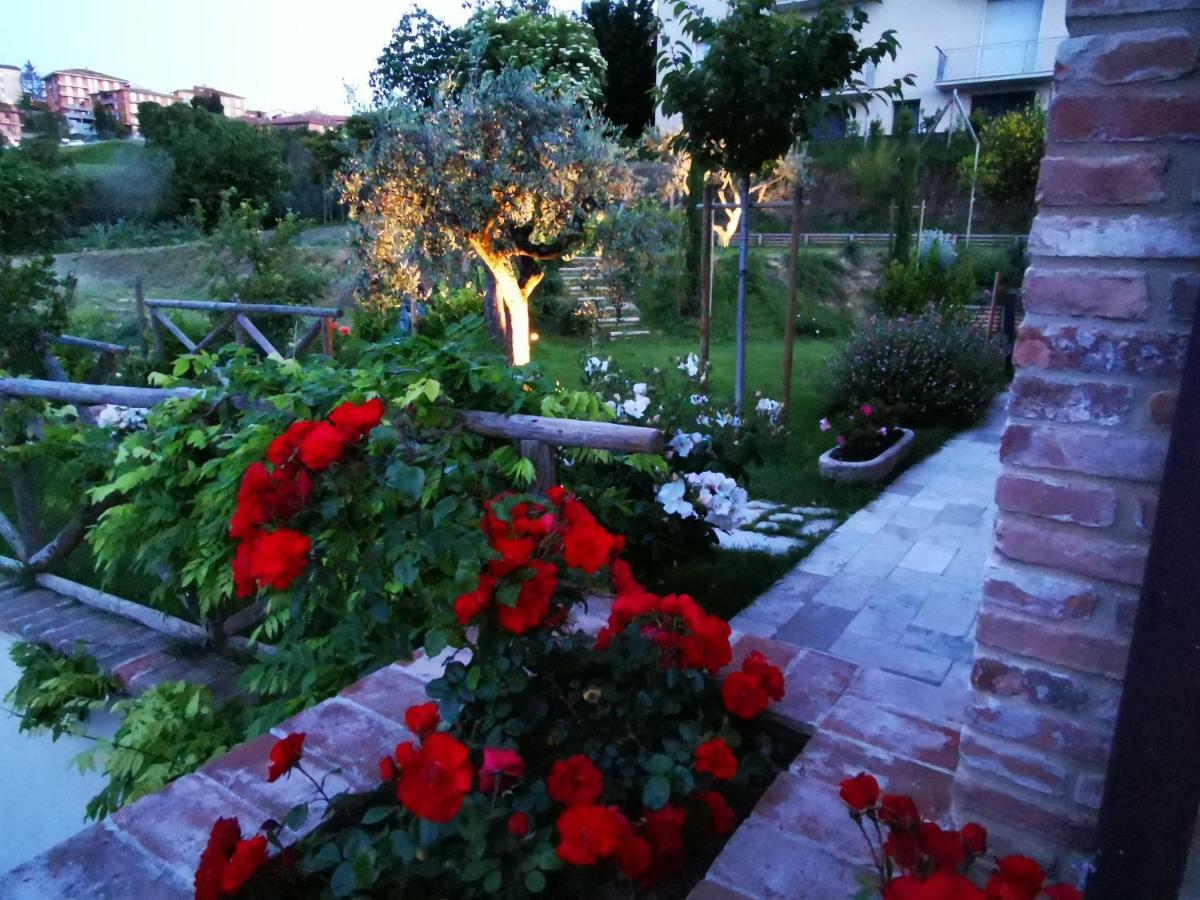 Residenza Al Poggio Degli Ulivi Villa Montepulciano Stazione Eksteriør billede